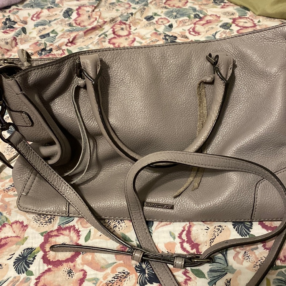 Gray Rebecca Minkoff Regan tote 👜